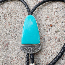 Load image into Gallery viewer, Kingman Turquoise Bolo Tie