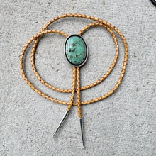 Load image into Gallery viewer, Turquoise Bolo Tie
