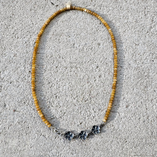 Flower Child Necklace Silver