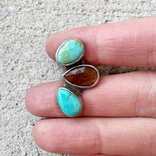 Load image into Gallery viewer, Turquoise &amp; Kyanite Ear Cuff