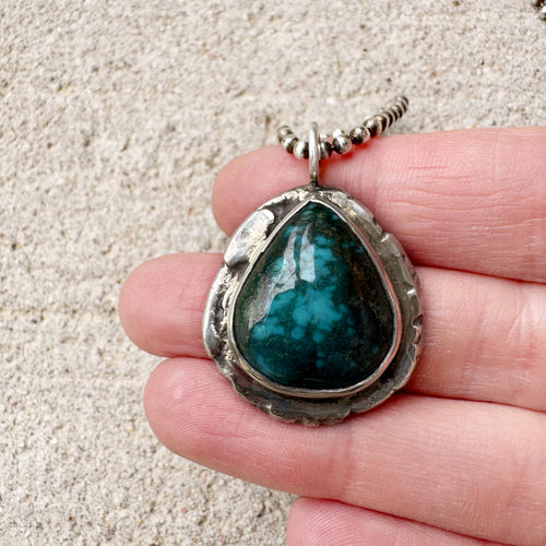 Men’s Turquoise Necklace