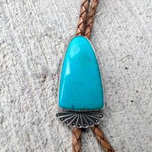 Load image into Gallery viewer, Kingman Turquoise Bolo Tie