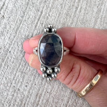 Load image into Gallery viewer, Bauble Ring Sapphire