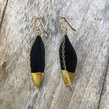 Load image into Gallery viewer, Black Feather Earrings
